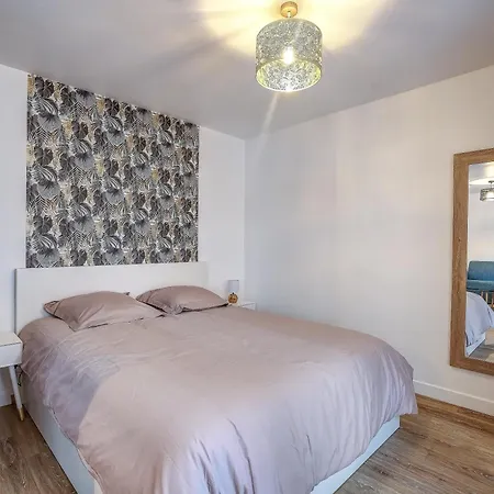 Apartamento Proche De La ,appartement Lumineux Et Climatise Antibes